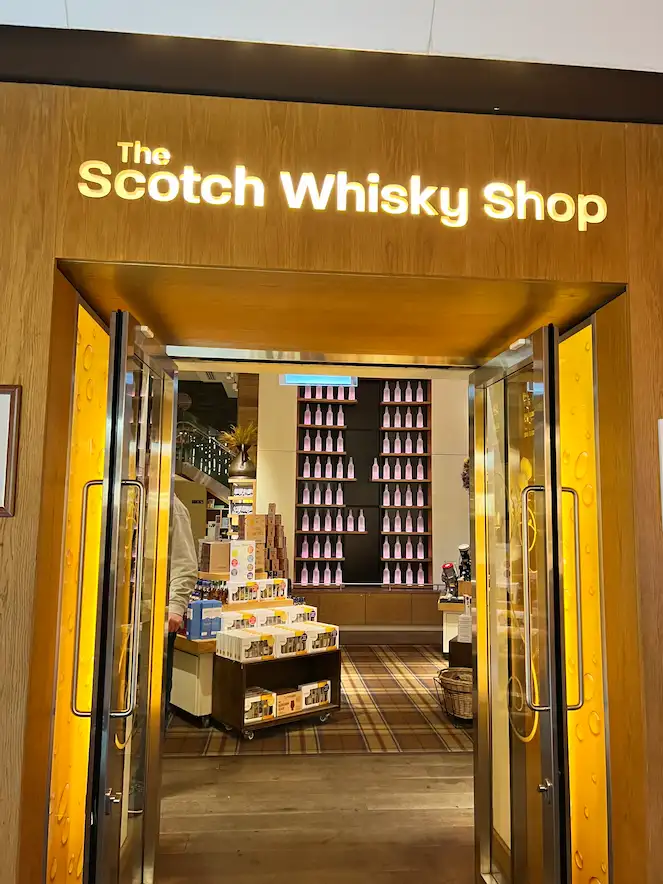 Scotch Whisky Shopの外観